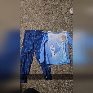 Disney Blue Frozen Elsa & Olaf Girls' Pajama Set